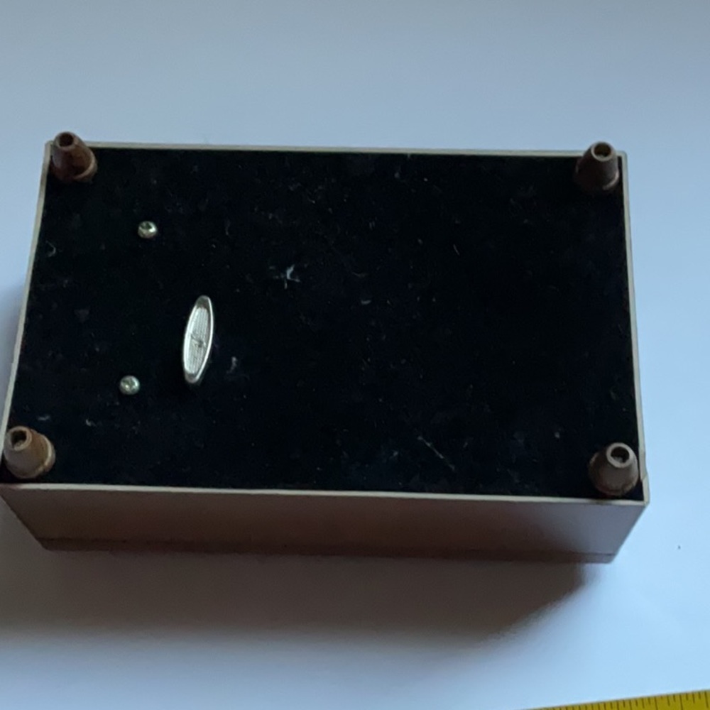 Elegant Brown Wood Music box and Glass Jewelry Box Set - Picture 6 of 13